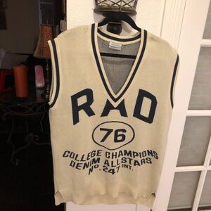 Urban Outfitters Knit Sweater Vest Tunic SZ Large College High-Low Hem